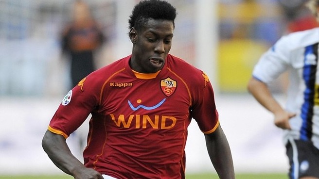 Watford Pinang Mantan Striker AS Roma